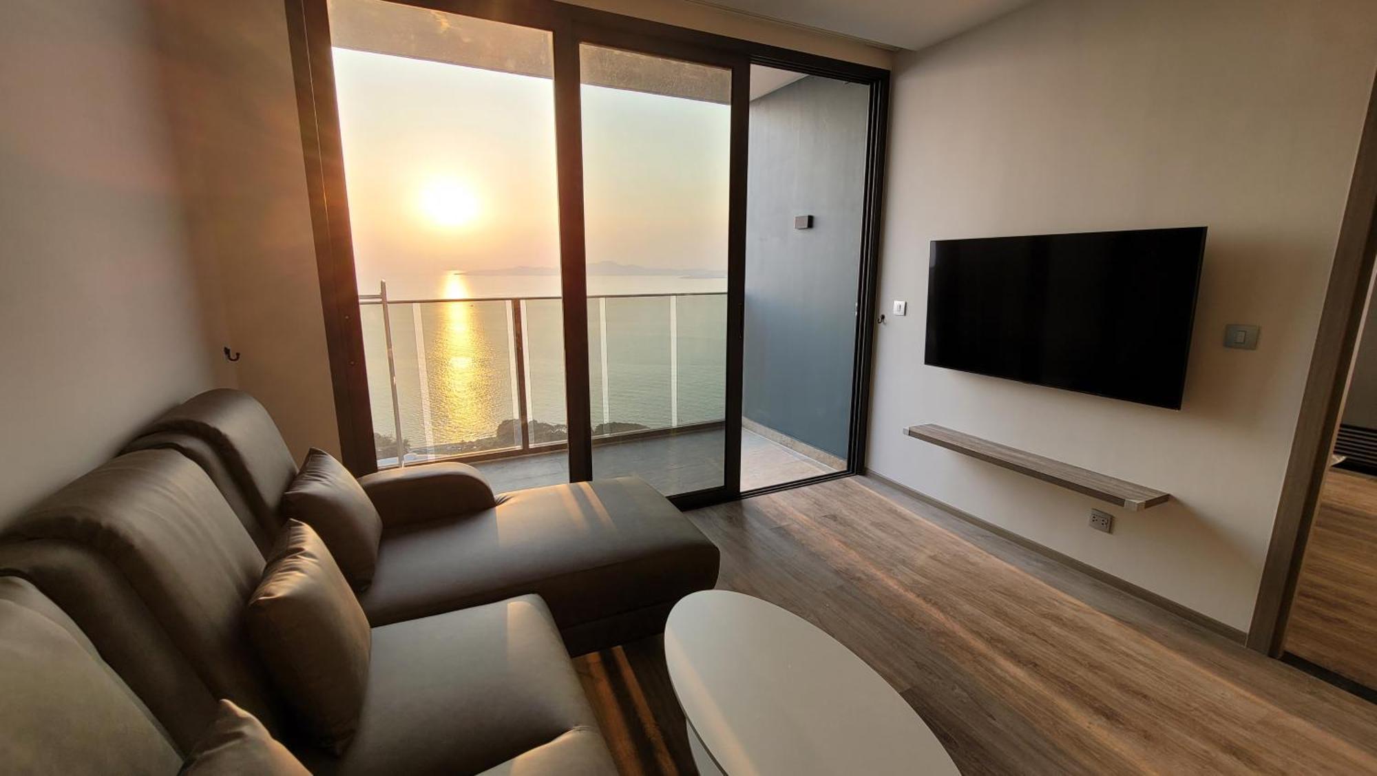 Andromeda Condo By Feng Pattaya Chambre photo